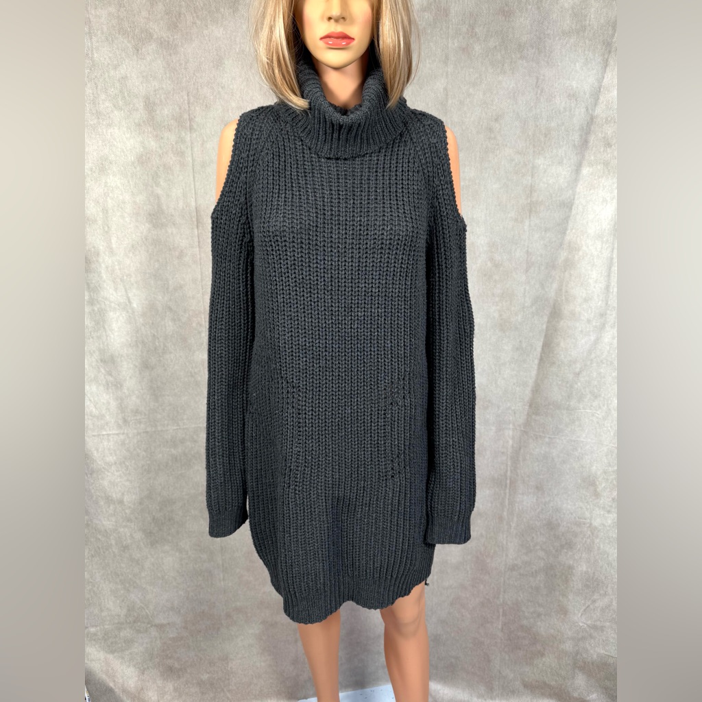John + Jenn Black Turtleneck Sweater With Cold Shoulder